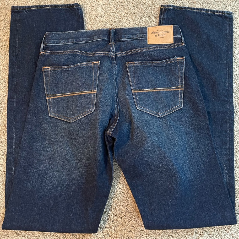 Abercrombie 31x36